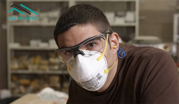 acetone-co-doc-hay-khong