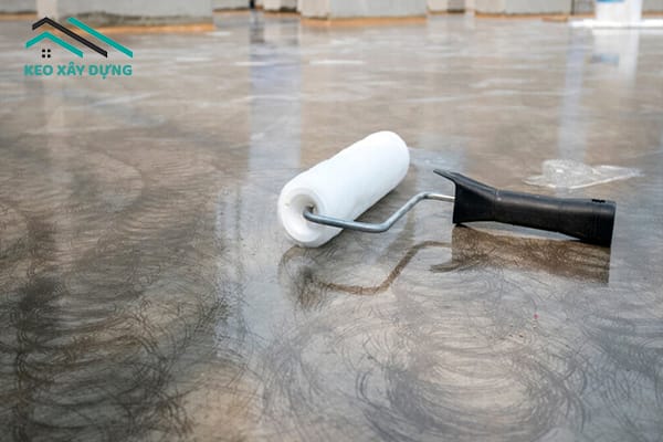 epoxy-resin-dung-de-phu-bong-san