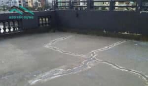 san-mai-be-tong-bi-tham-nut