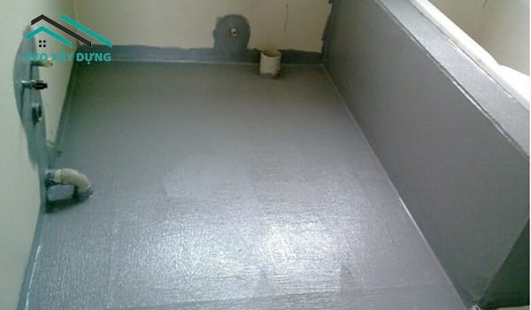 son-epoxy-chong-tham-nha-ve-sinh-tang-2