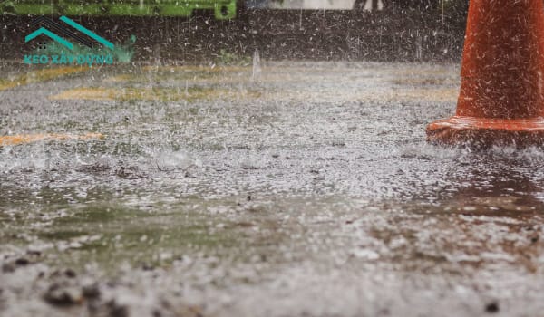 moi-trat-tuong-xong-gap-troi-mua-co-sao-khong