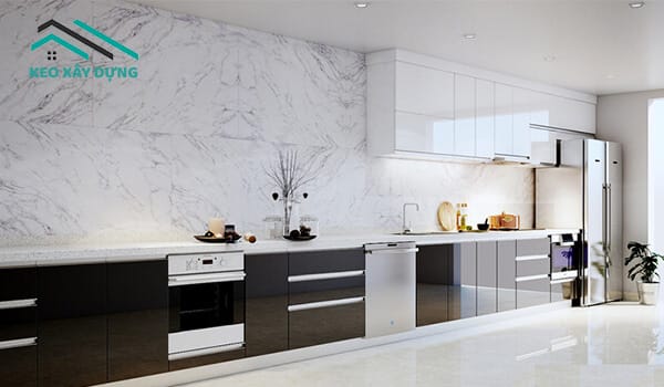 phong-an-op-chan-tuong-cao-hay-thap